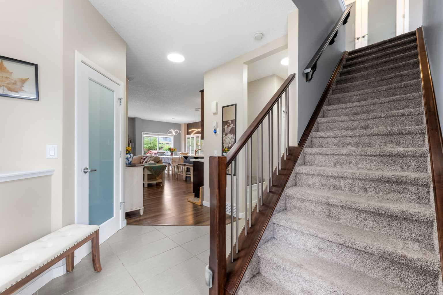 26 Walden Court SE