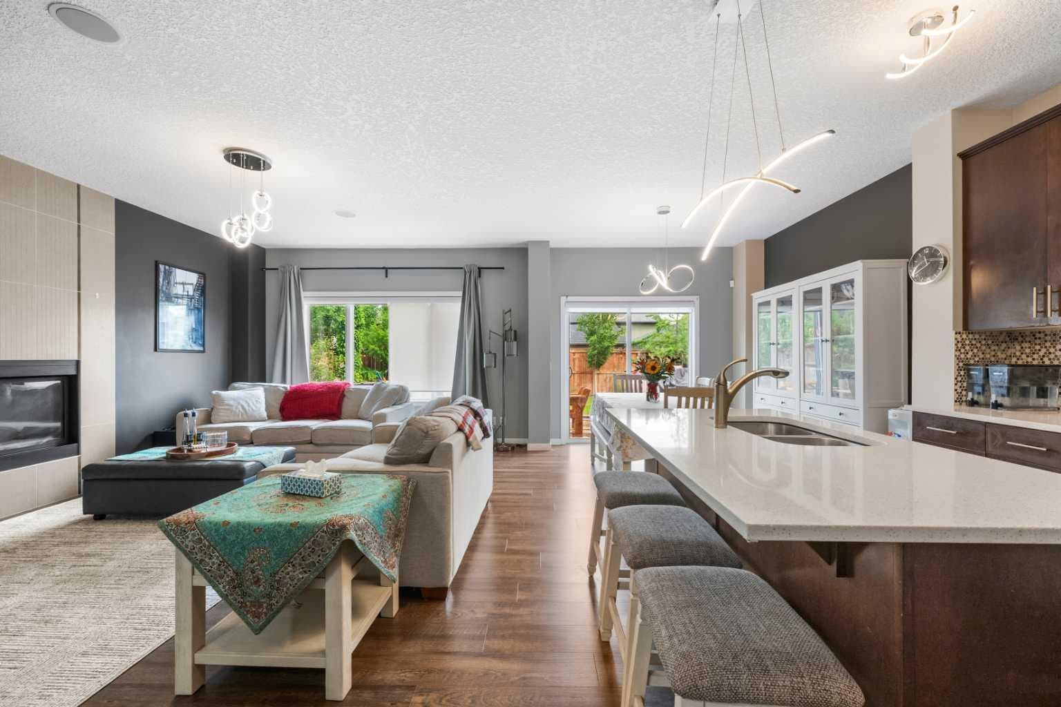 26 Walden Court SE