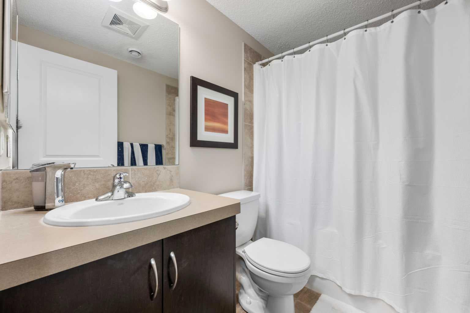 26 Walden Court SE