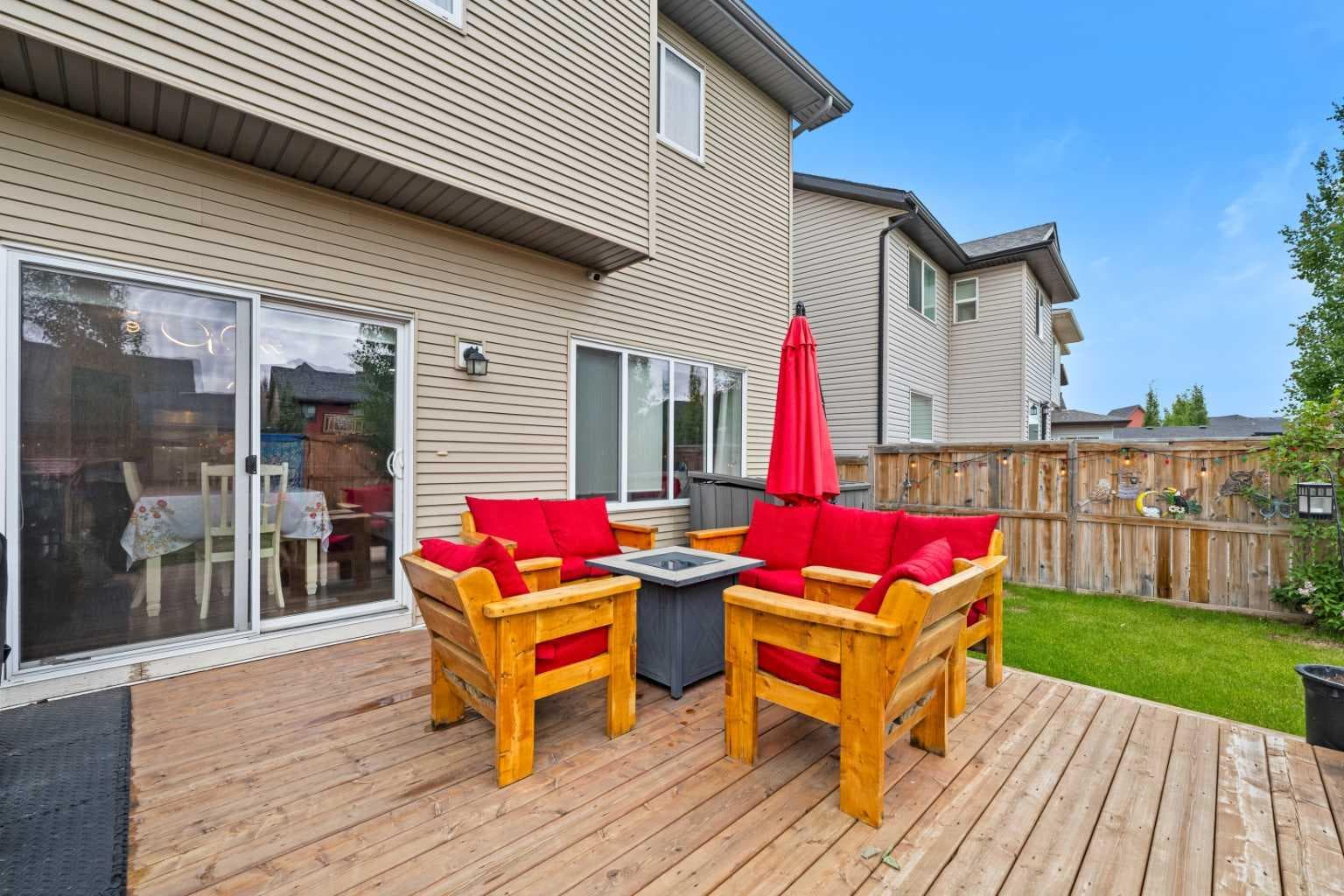 26 Walden Court SE