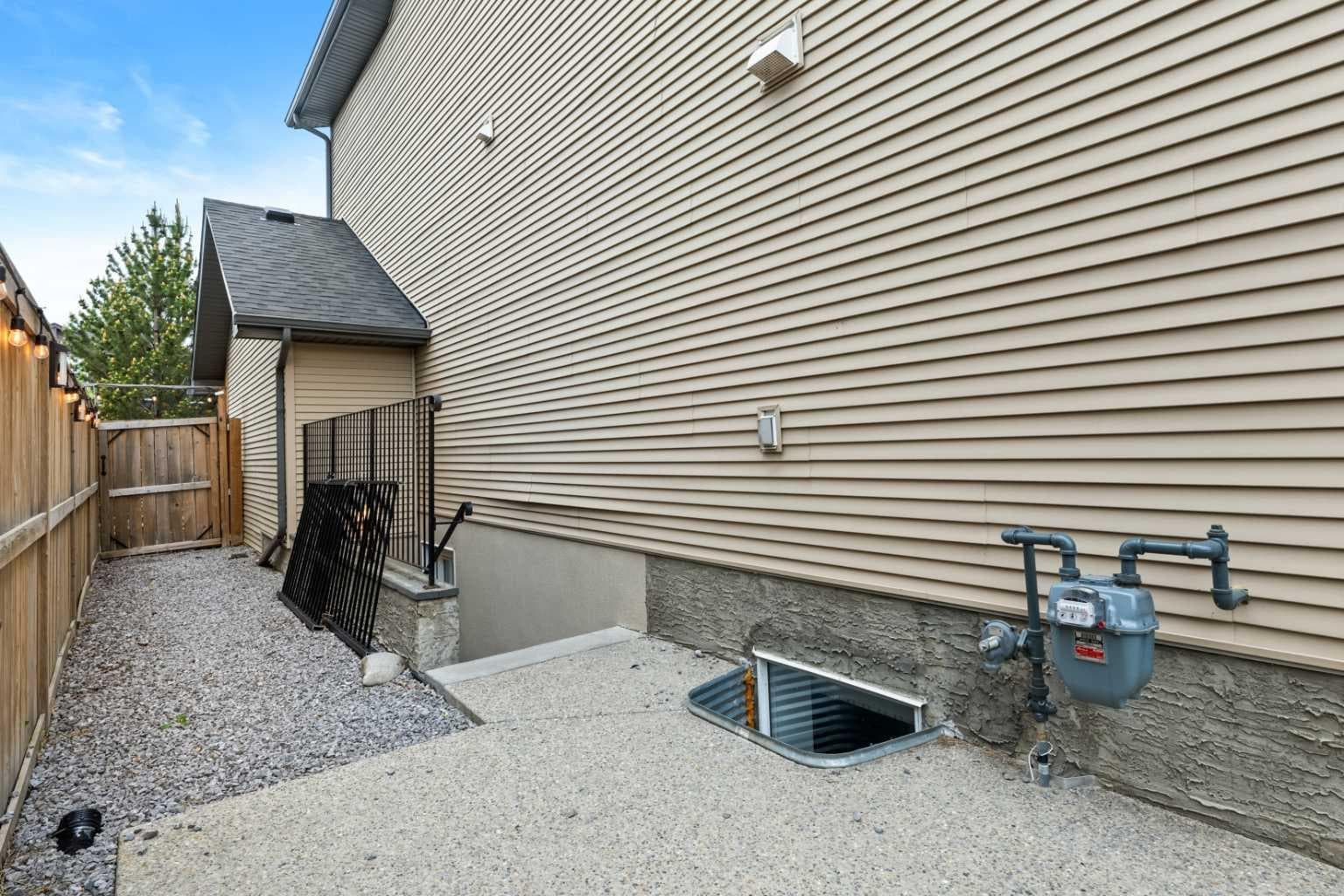 26 Walden Court SE