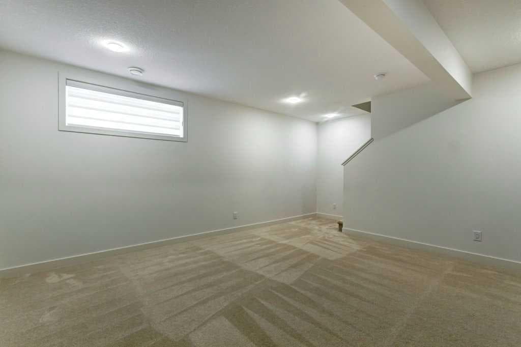 3105, 100 Walgrove Court SE