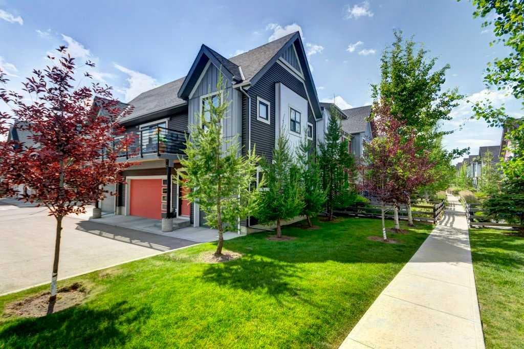 3105, 100 Walgrove Court SE