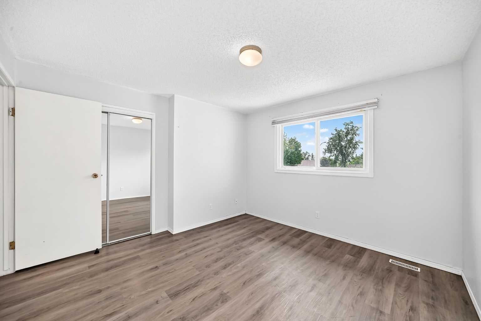 11 Falshire Terrace NE
