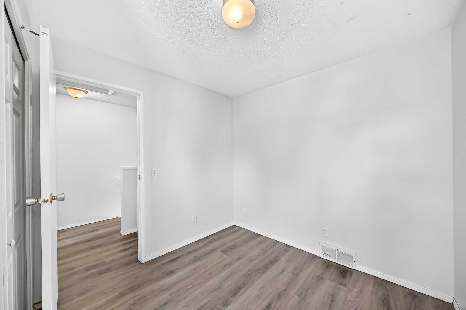 11 Falshire Terrace NE