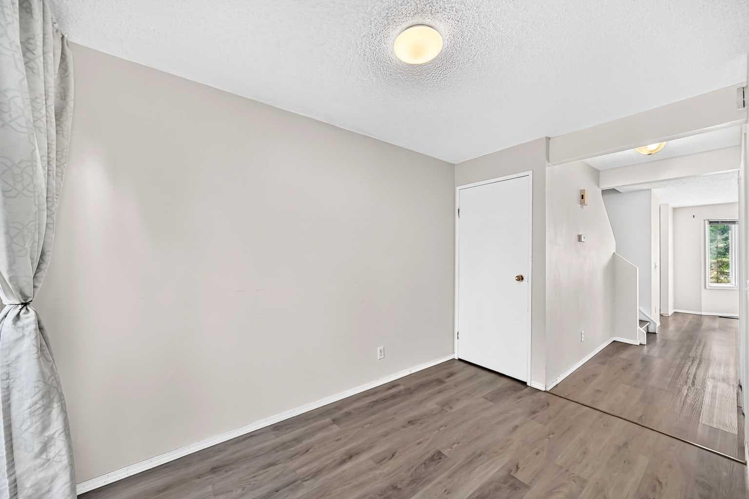 11 Falshire Terrace NE
