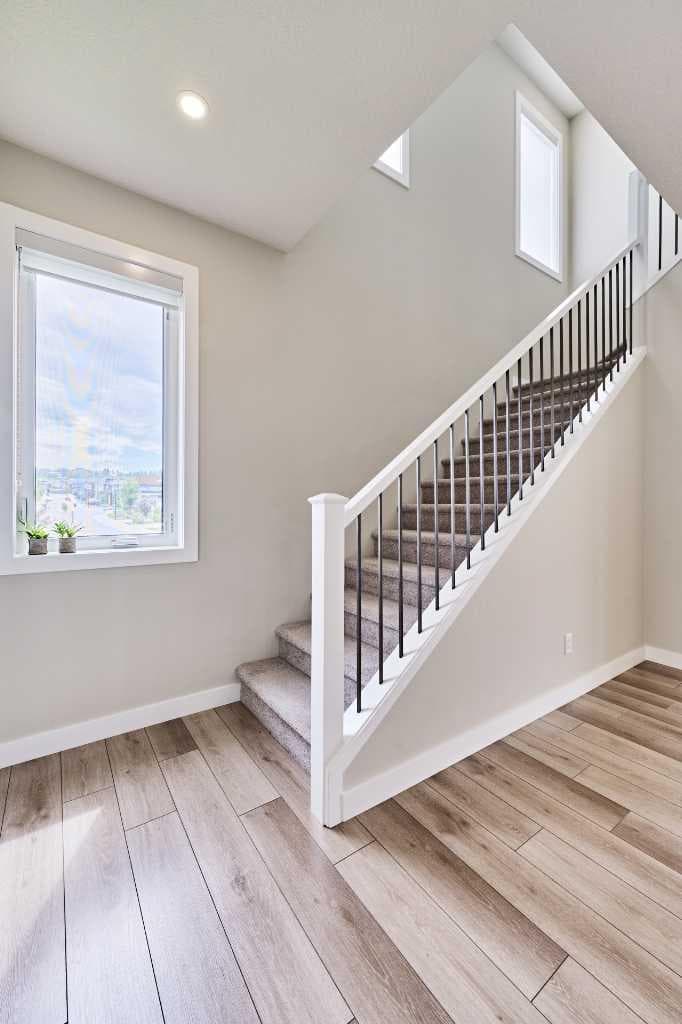 102 Crestridge Common SW