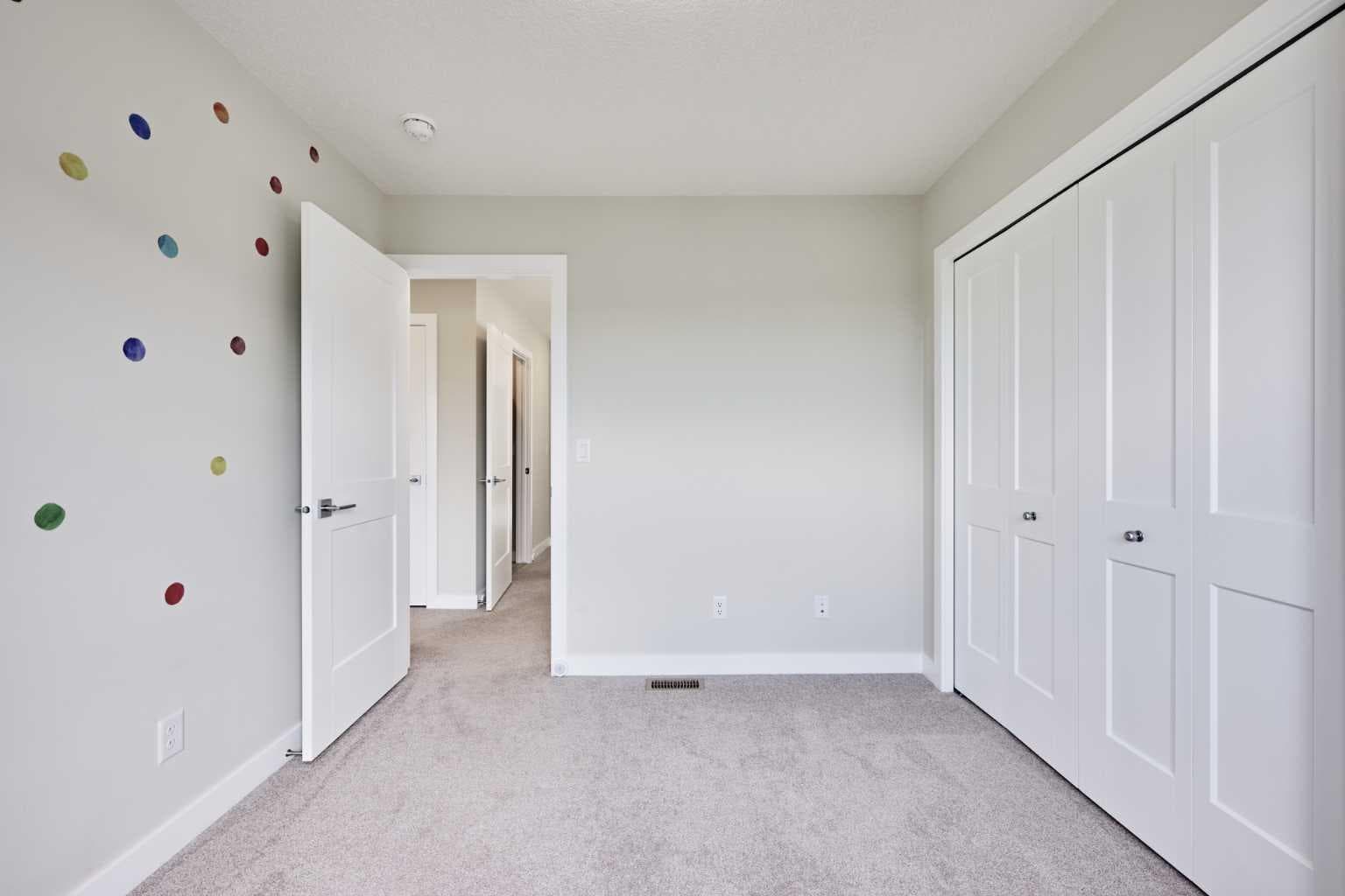 102 Crestridge Common SW