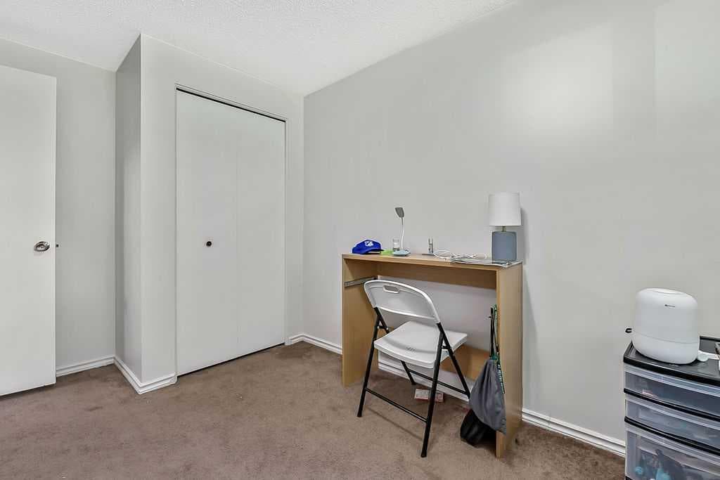 124 Bergen Road NW