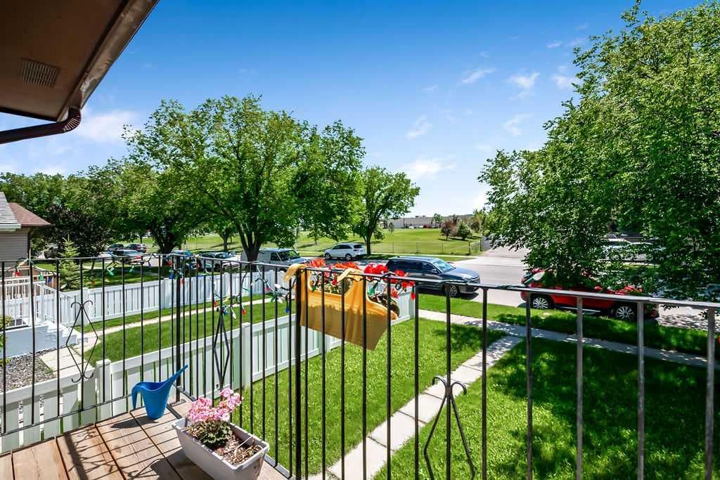 124 Bergen Road NW