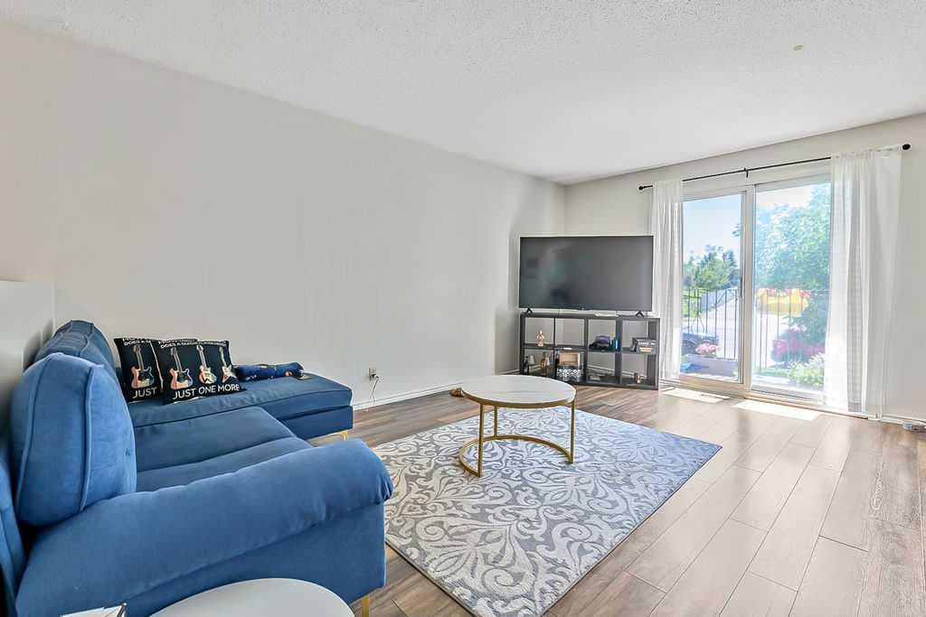 124 Bergen Road NW