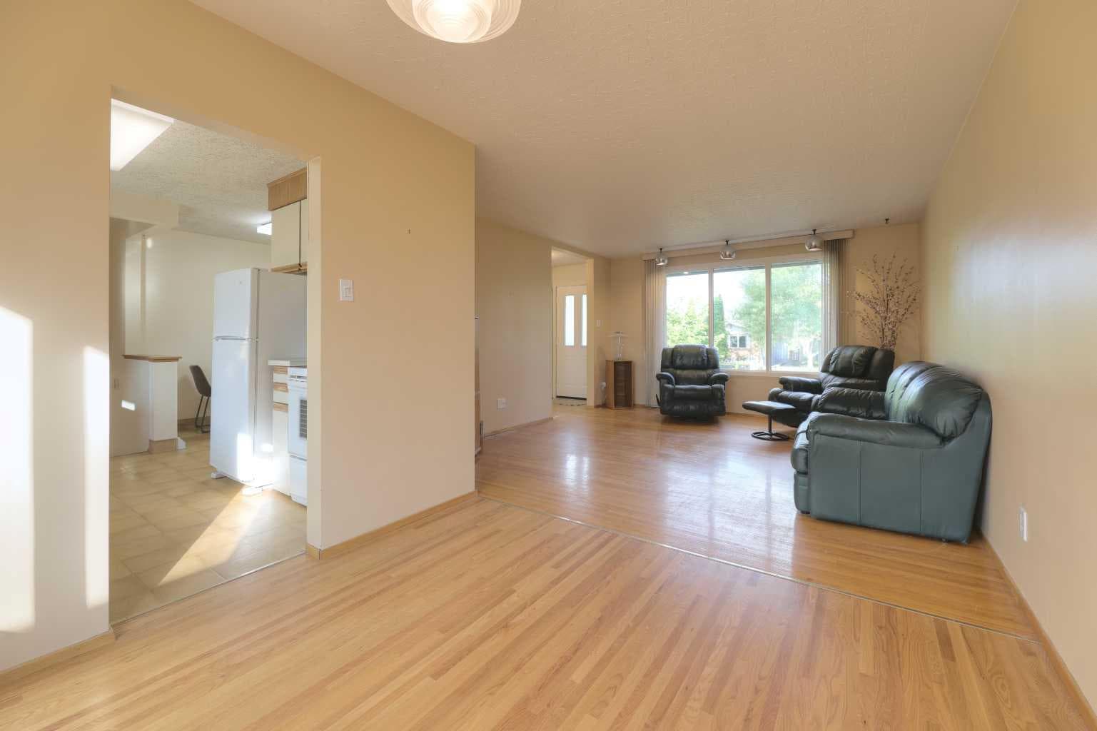 31 Rosery Drive NW