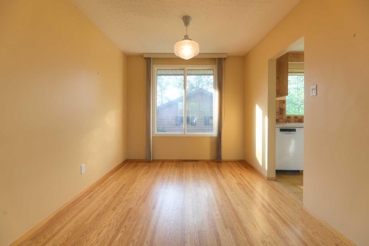 31 Rosery Drive NW