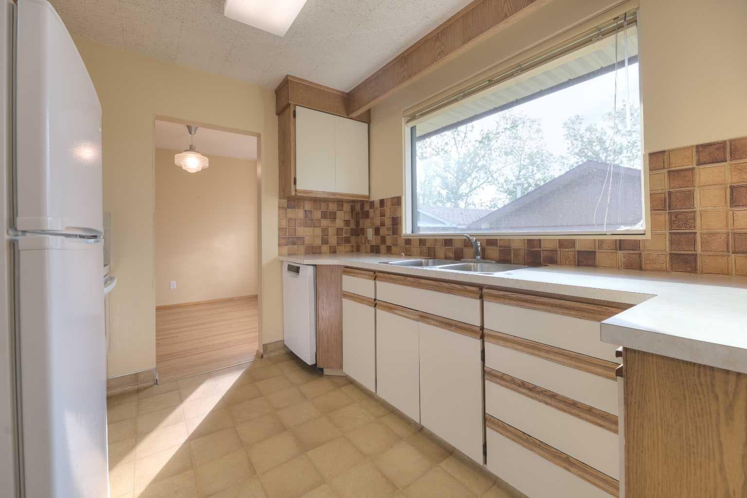 31 Rosery Drive NW