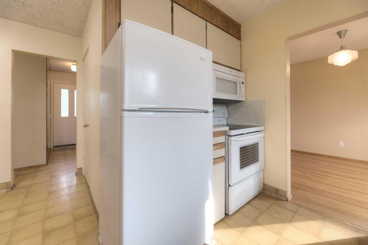 31 Rosery Drive NW