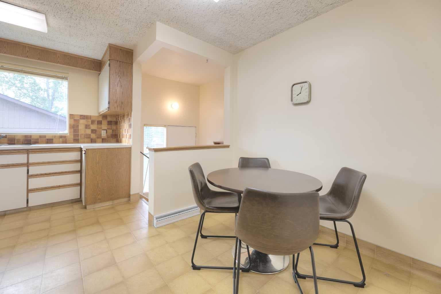 31 Rosery Drive NW