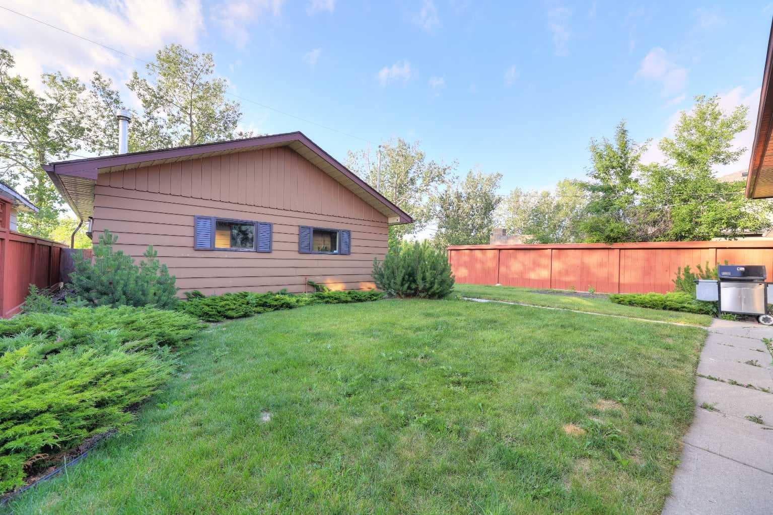 31 Rosery Drive NW