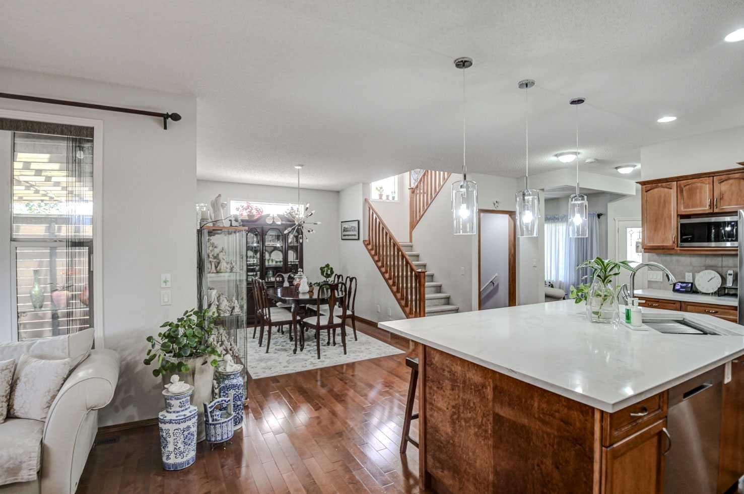 225 Chapala Drive SE