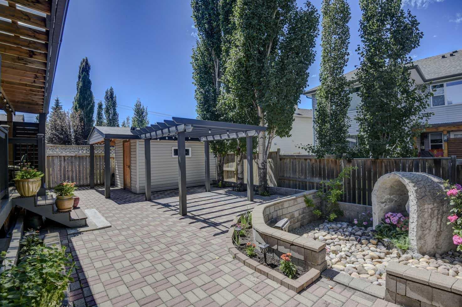 225 Chapala Drive SE