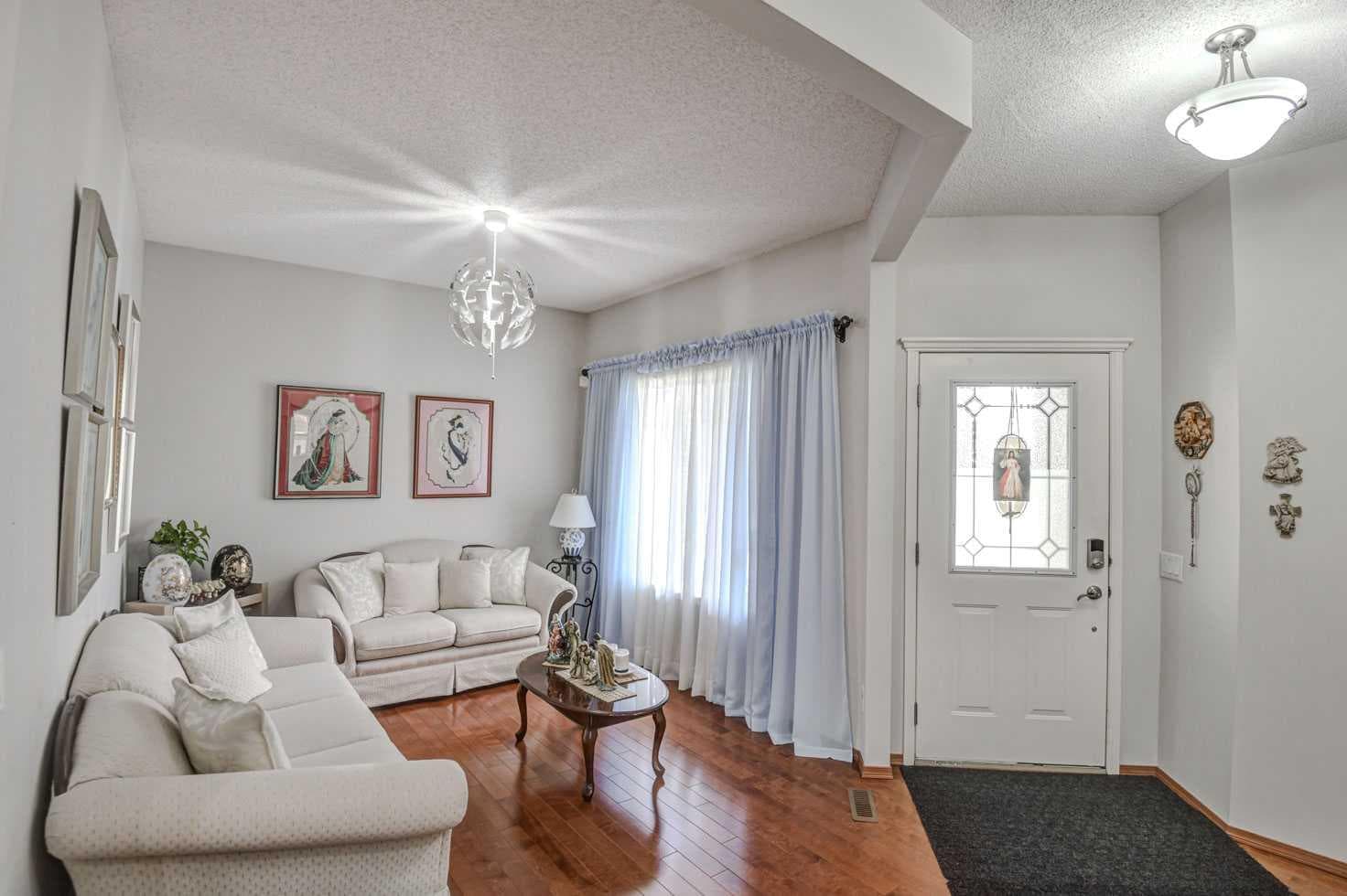 225 Chapala Drive SE
