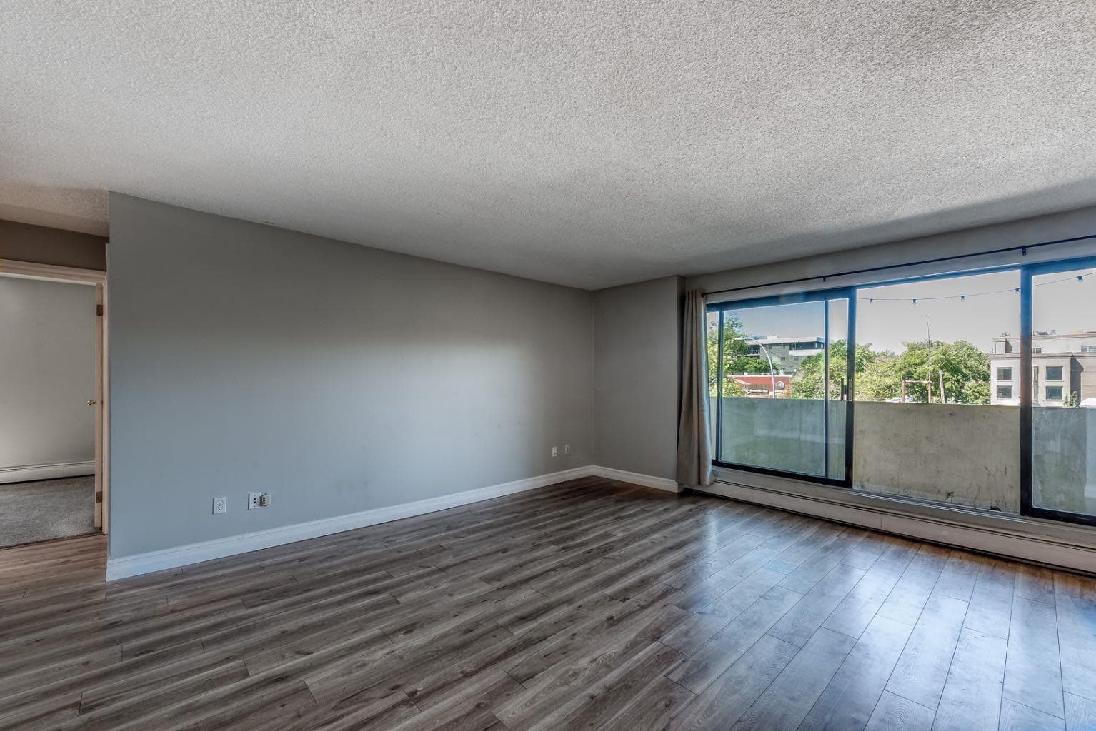 207, 1330 15 Avenue SW