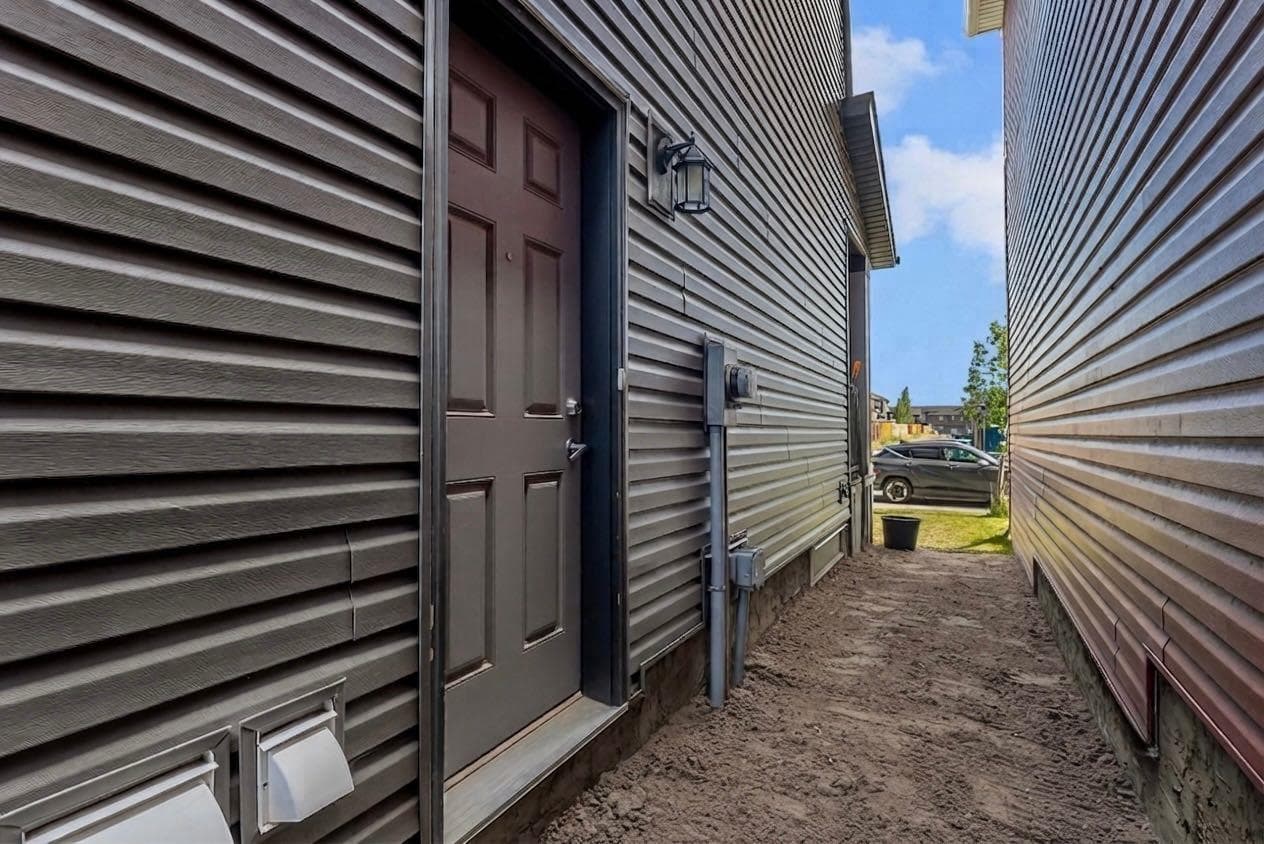 206 Cornerstone Road NE