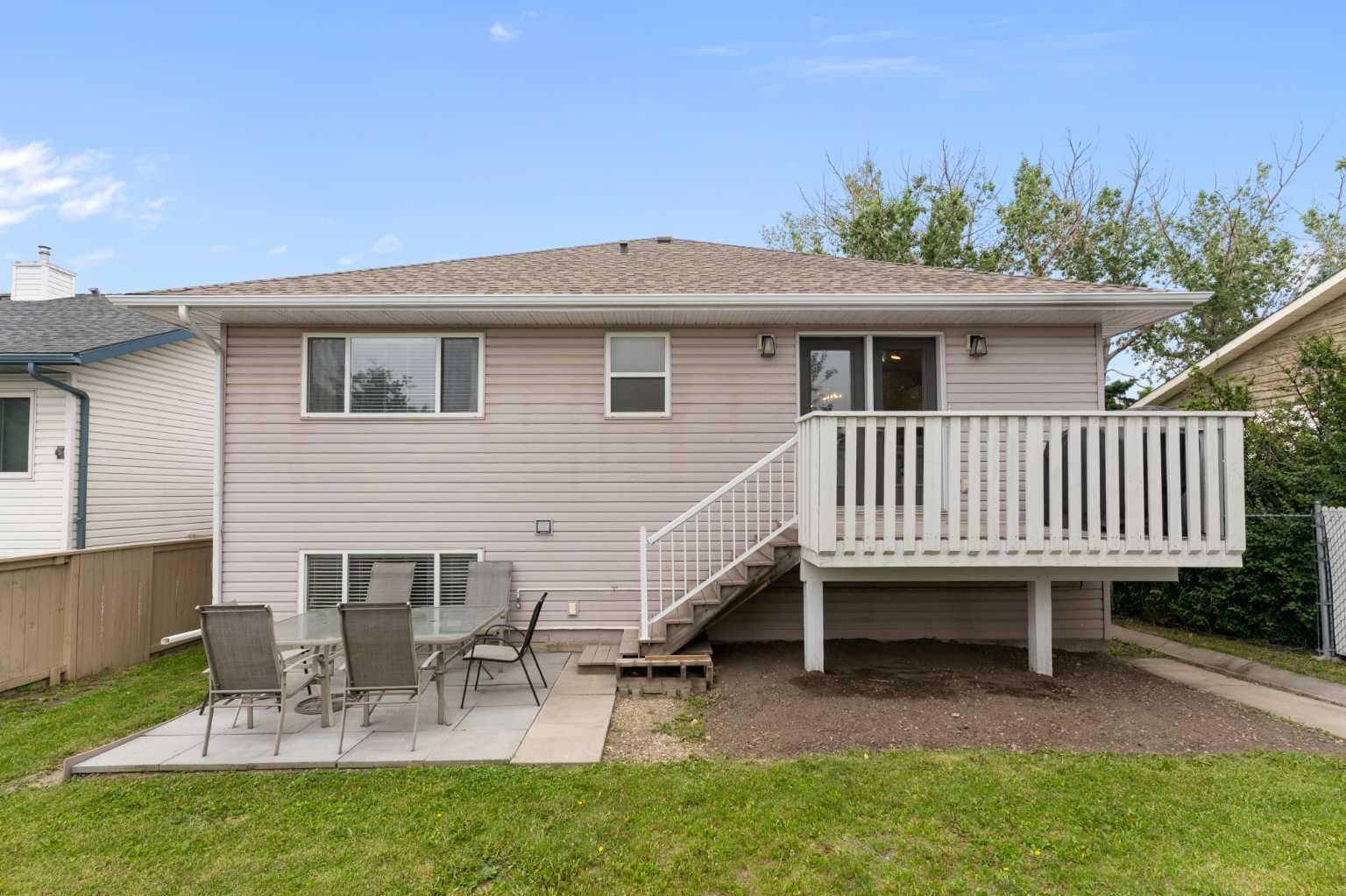 36 Jensen Heights Place NE