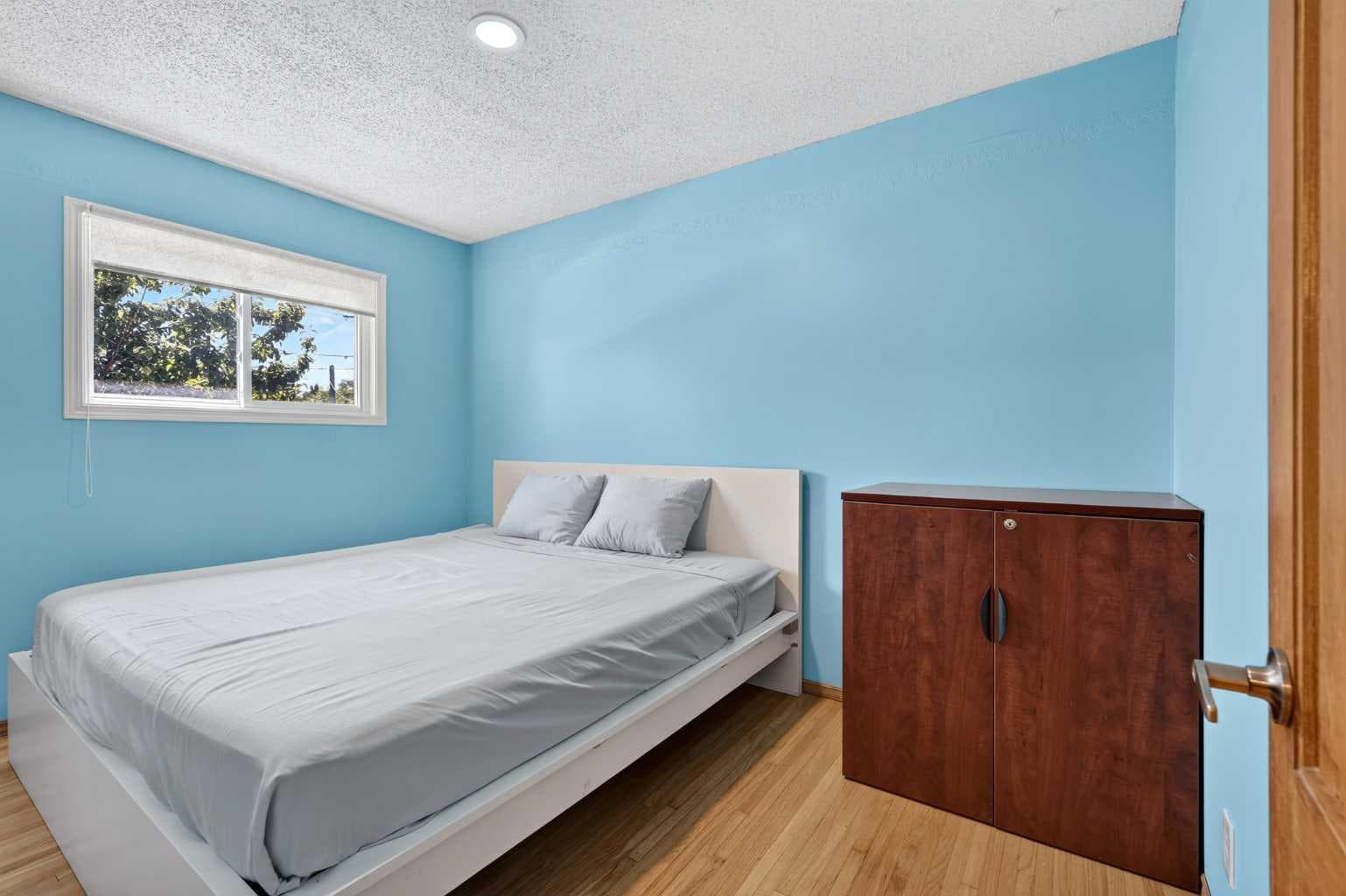 2018 Cottonwood Crescent SE
