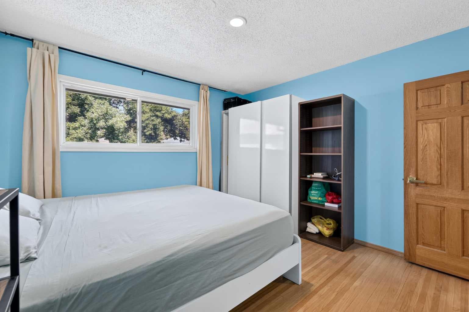 2018 Cottonwood Crescent SE
