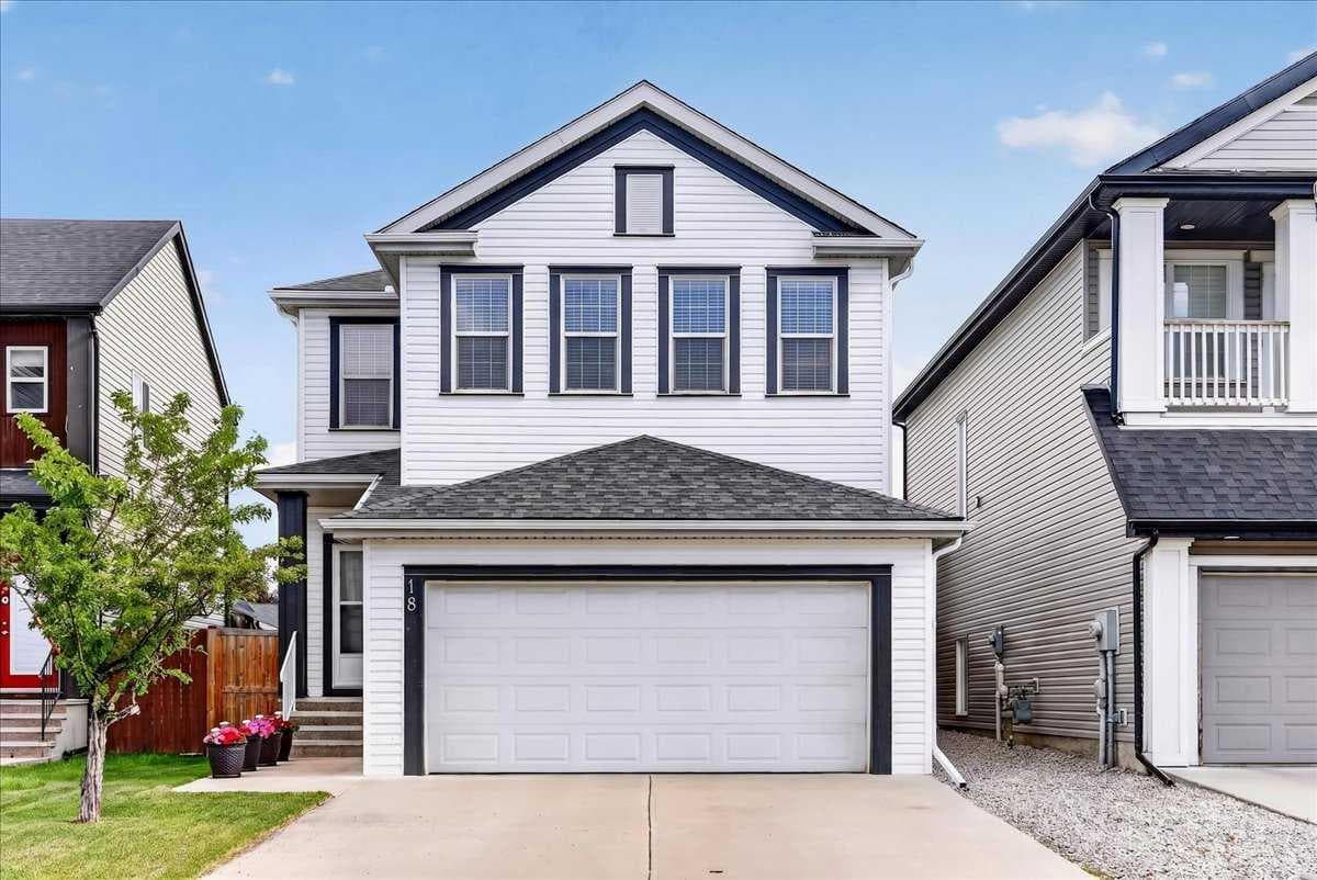 18 Copperstone Drive SE