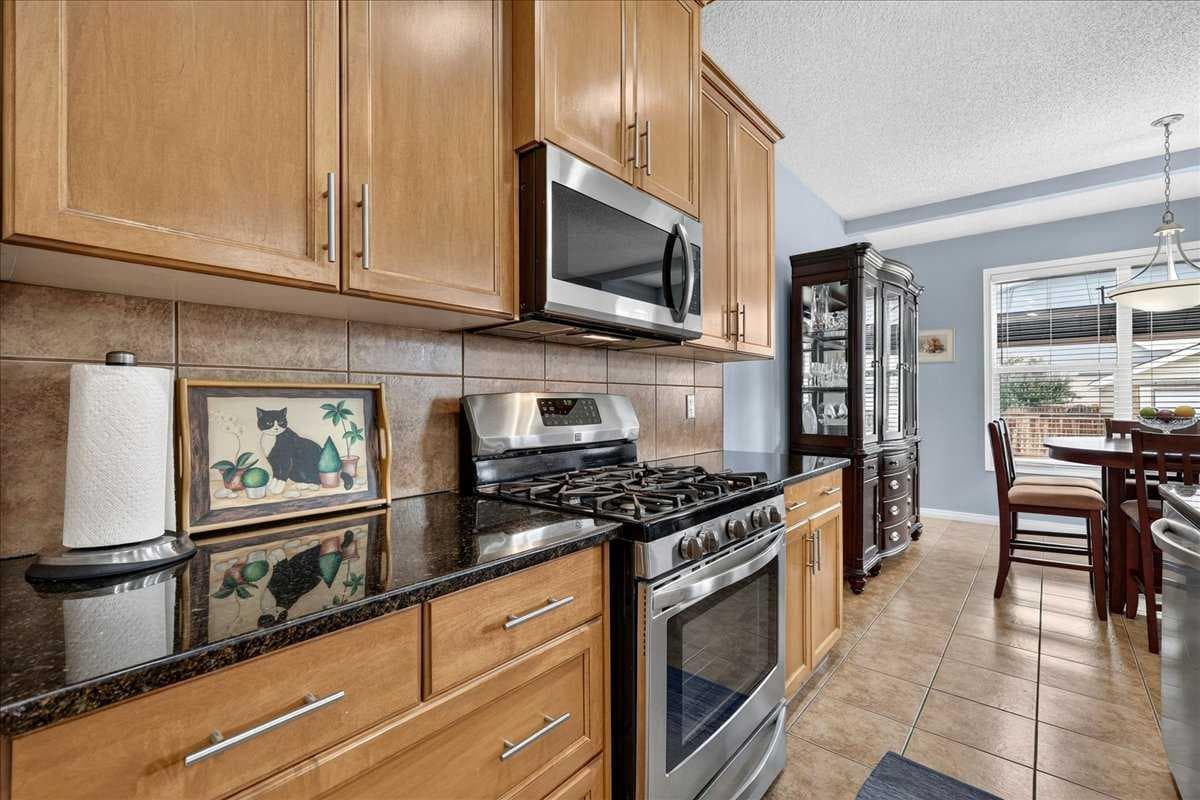 18 Copperstone Drive SE