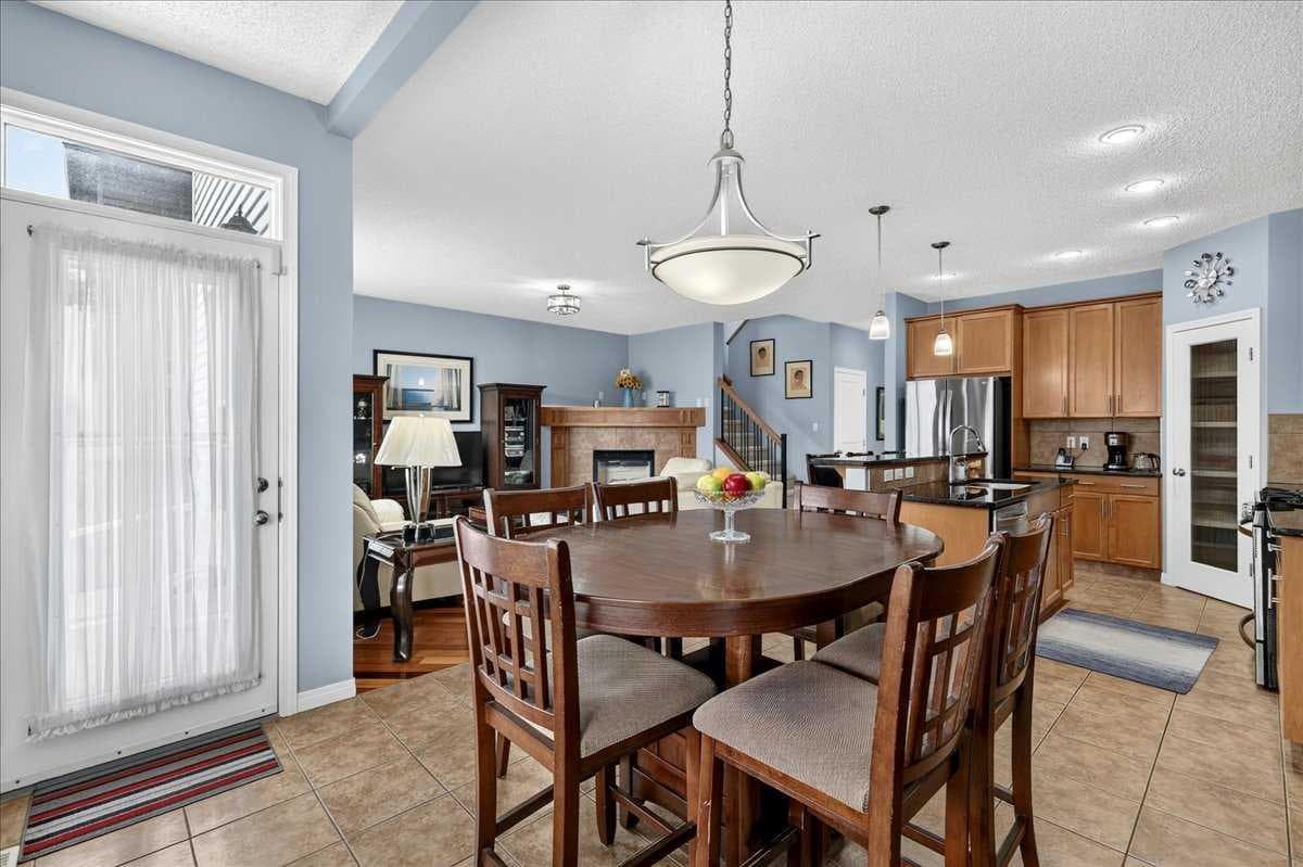 18 Copperstone Drive SE