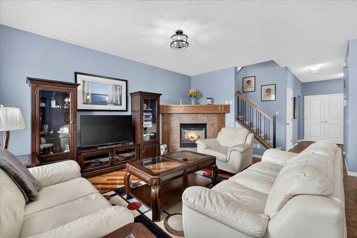 18 Copperstone Drive SE