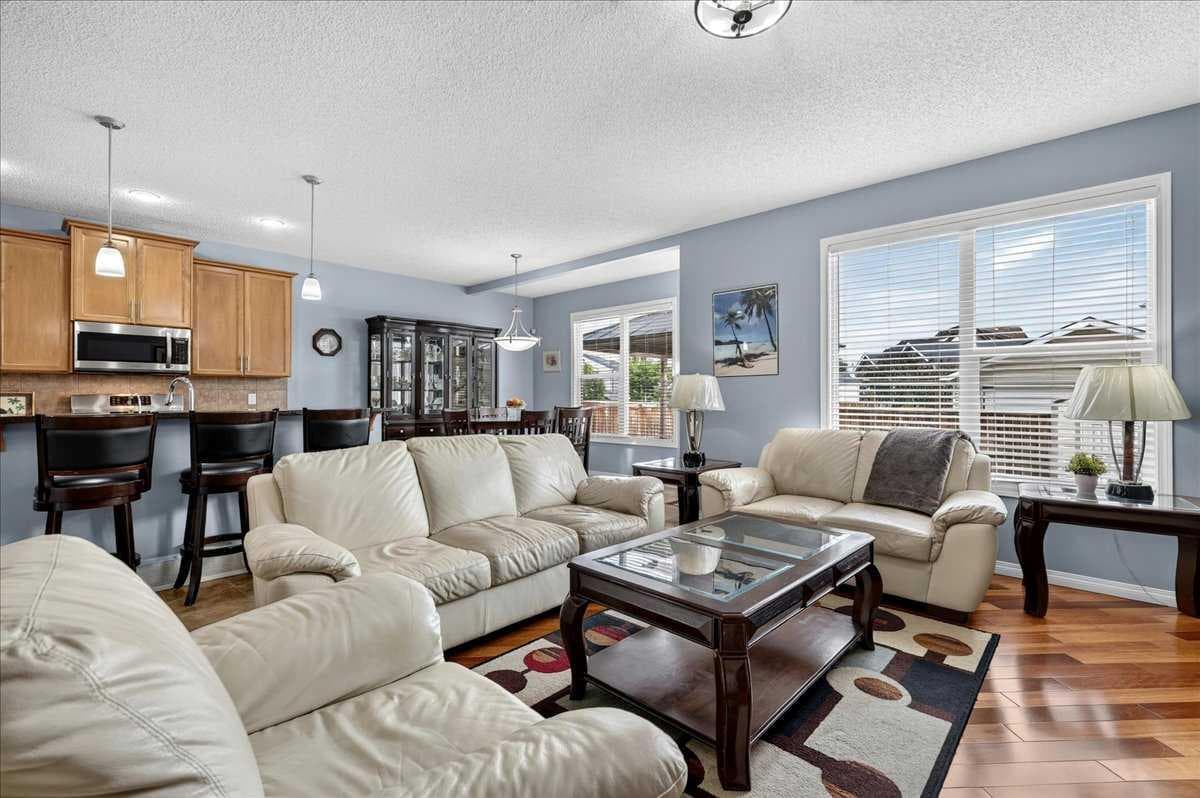 18 Copperstone Drive SE