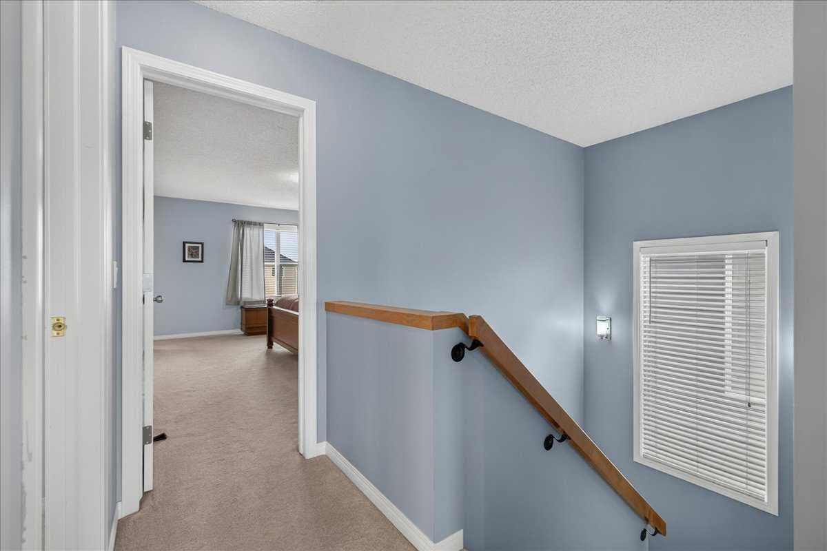 18 Copperstone Drive SE