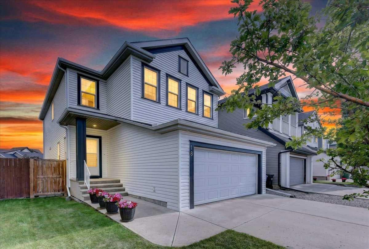 18 Copperstone Drive SE