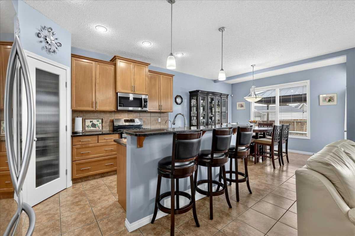 18 Copperstone Drive SE