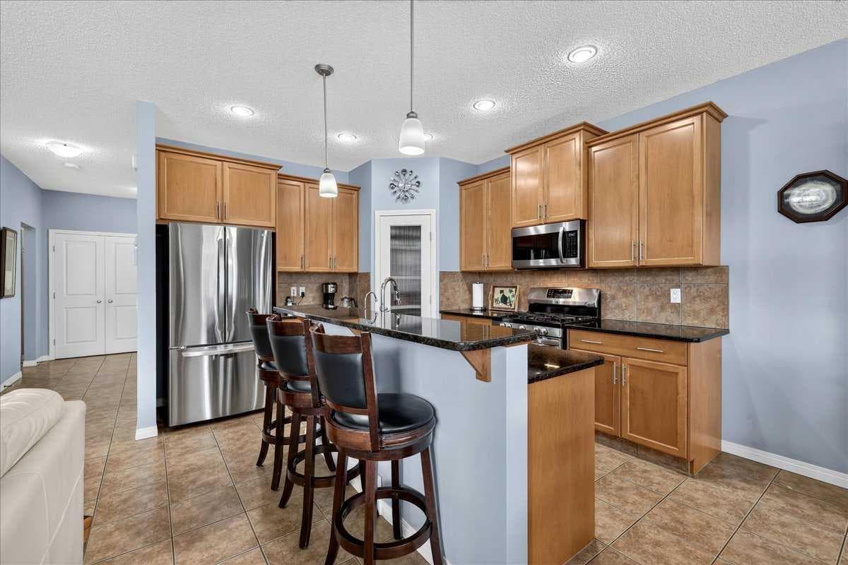 18 Copperstone Drive SE