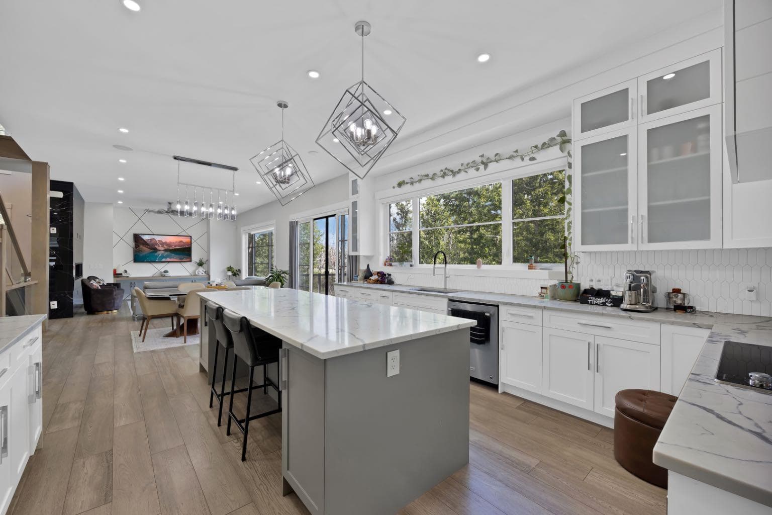 34 rockford Park NW