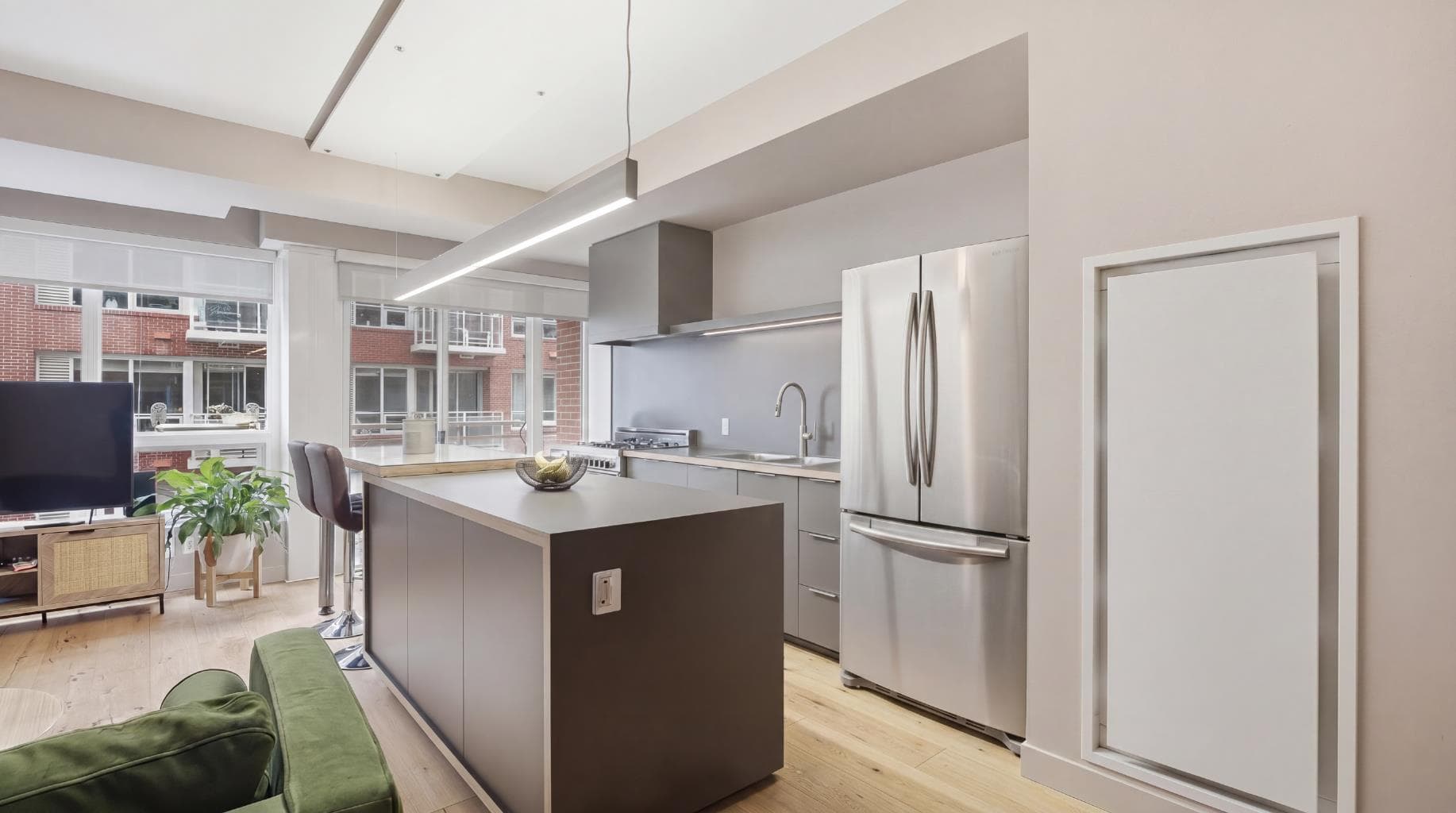 308, 63 Inglewood Park SE