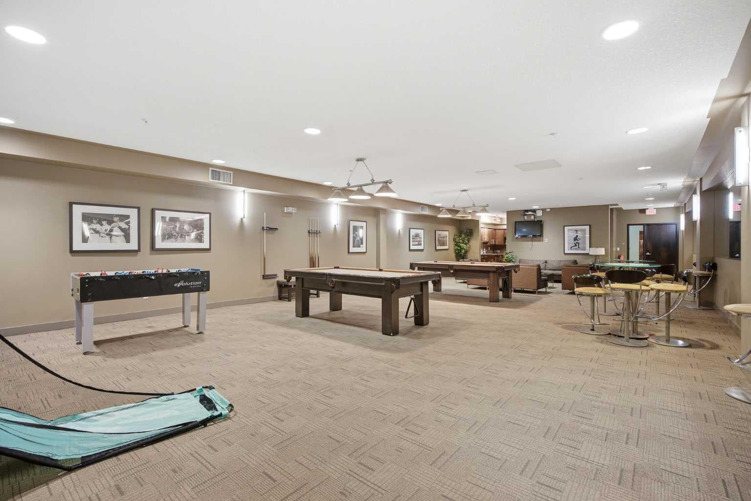 308, 63 Inglewood Park SE