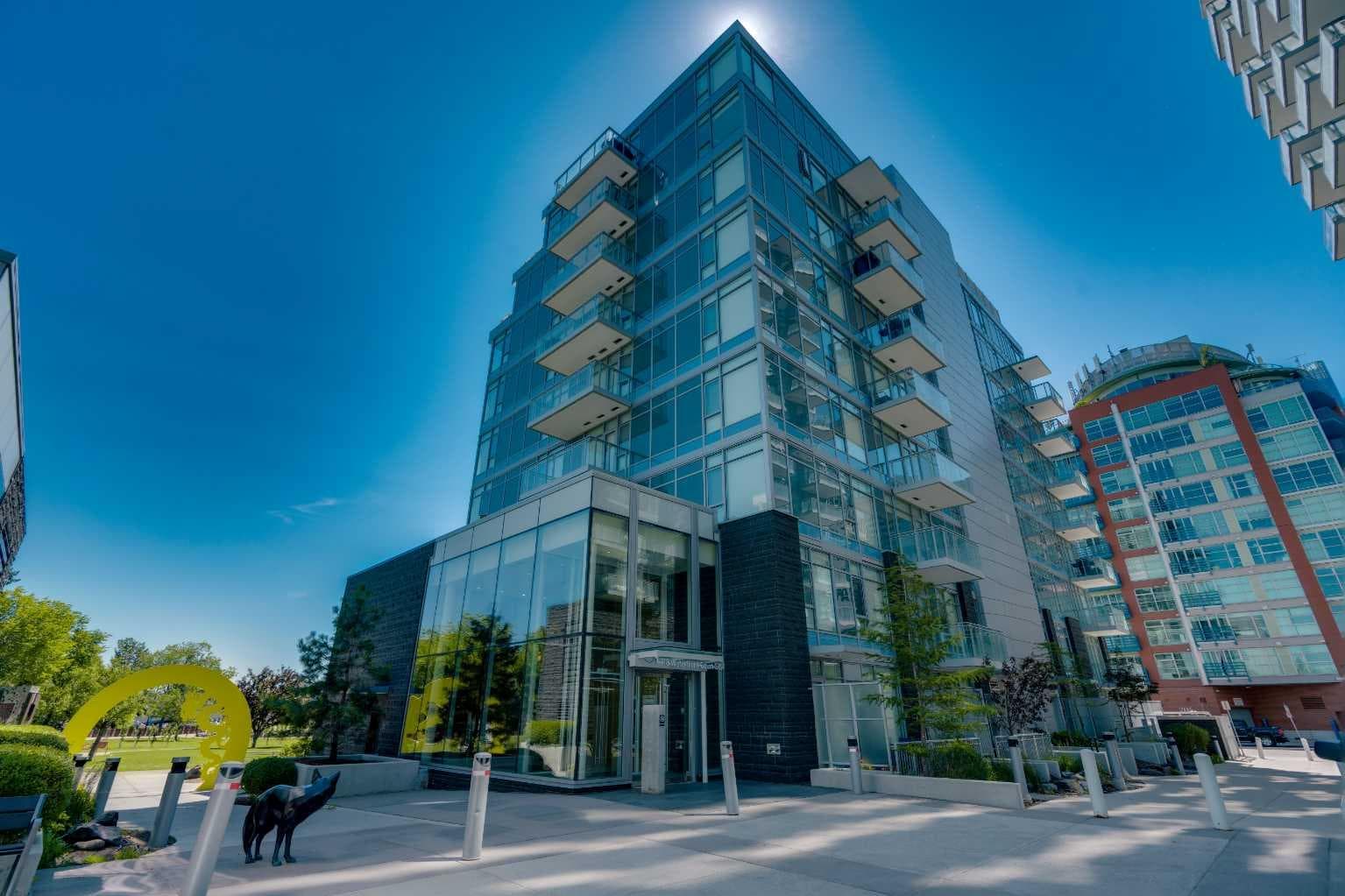 806, 118 Waterfront Court SW