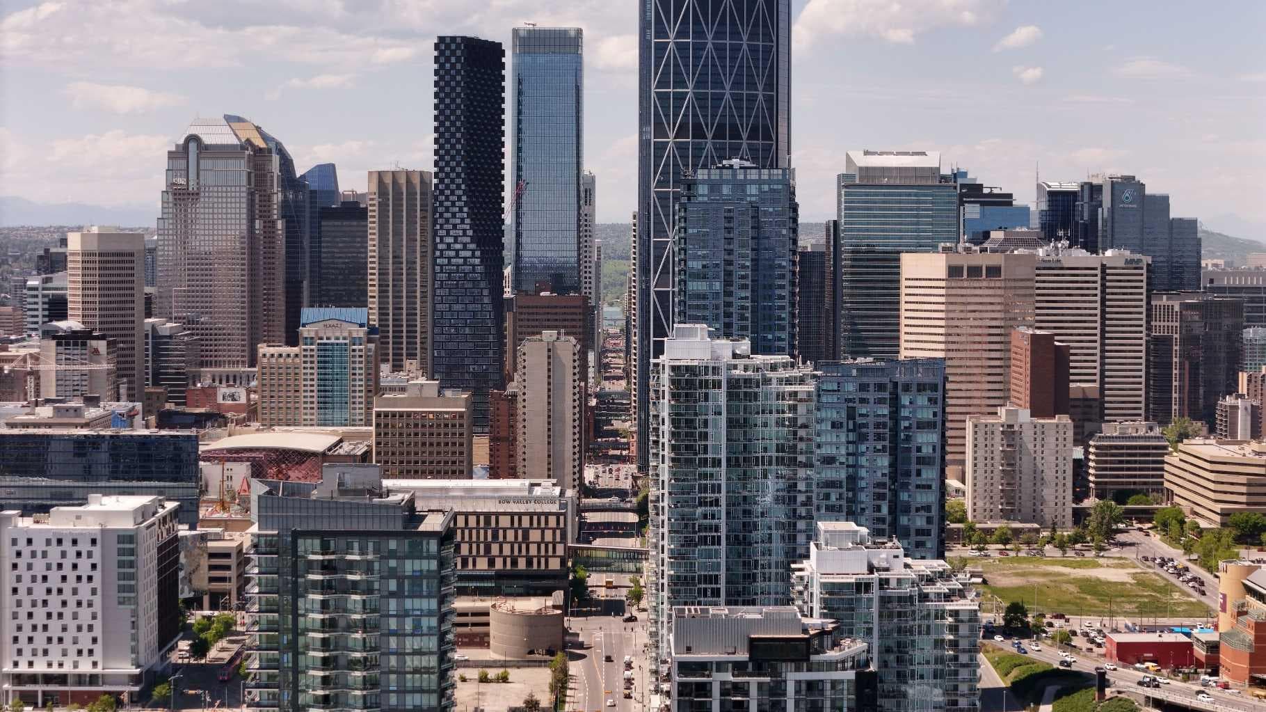 806, 118 Waterfront Court SW
