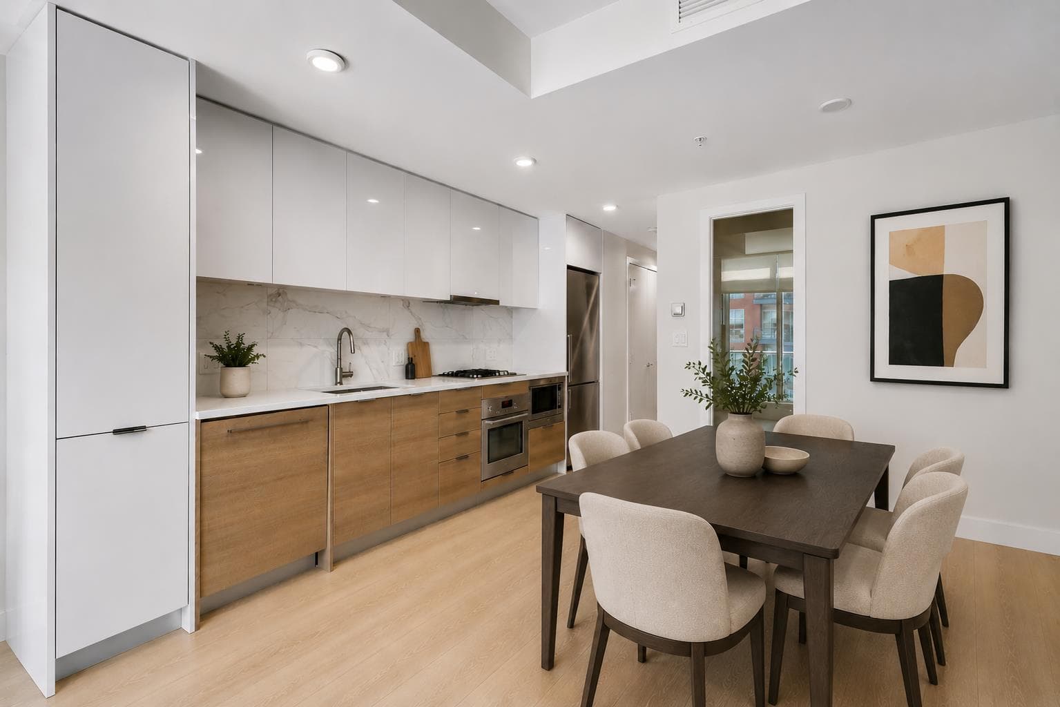 806, 118 Waterfront Court SW