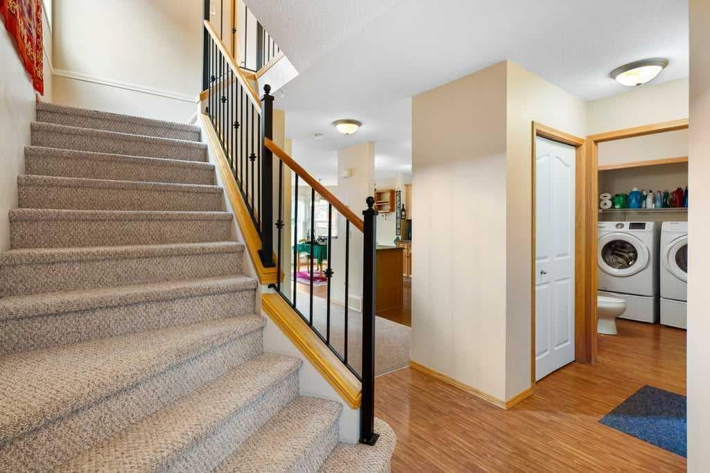 13 Saddlecrest Green NE