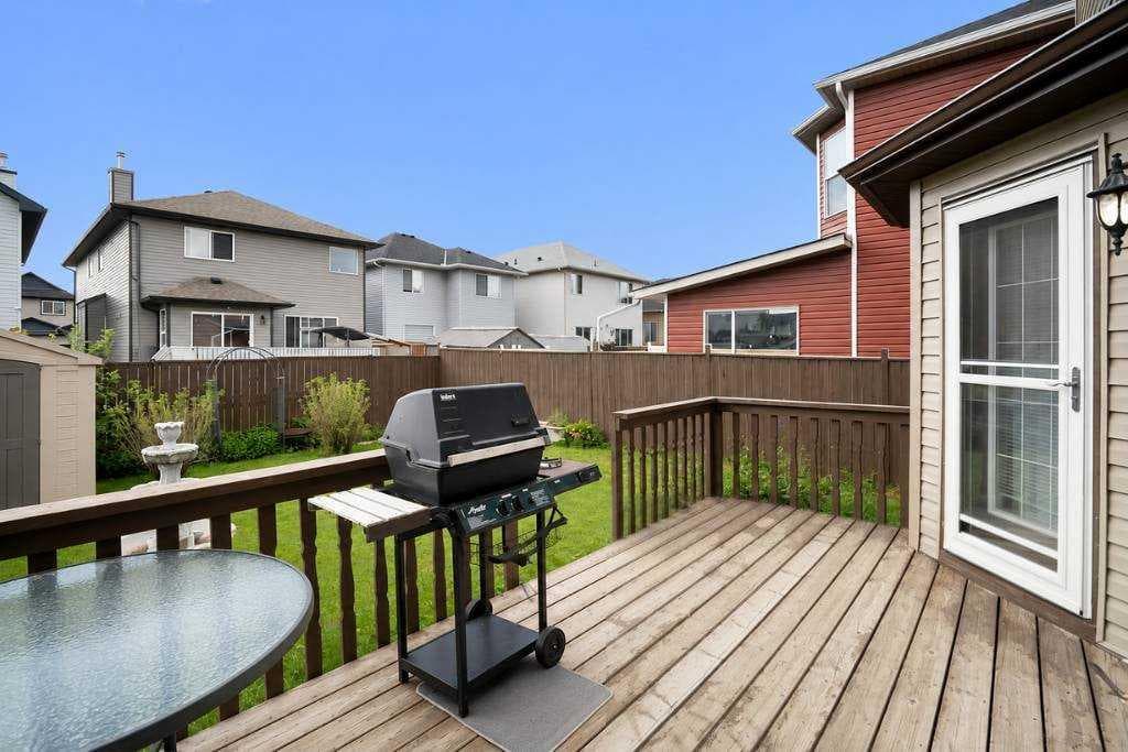 13 Saddlecrest Green NE
