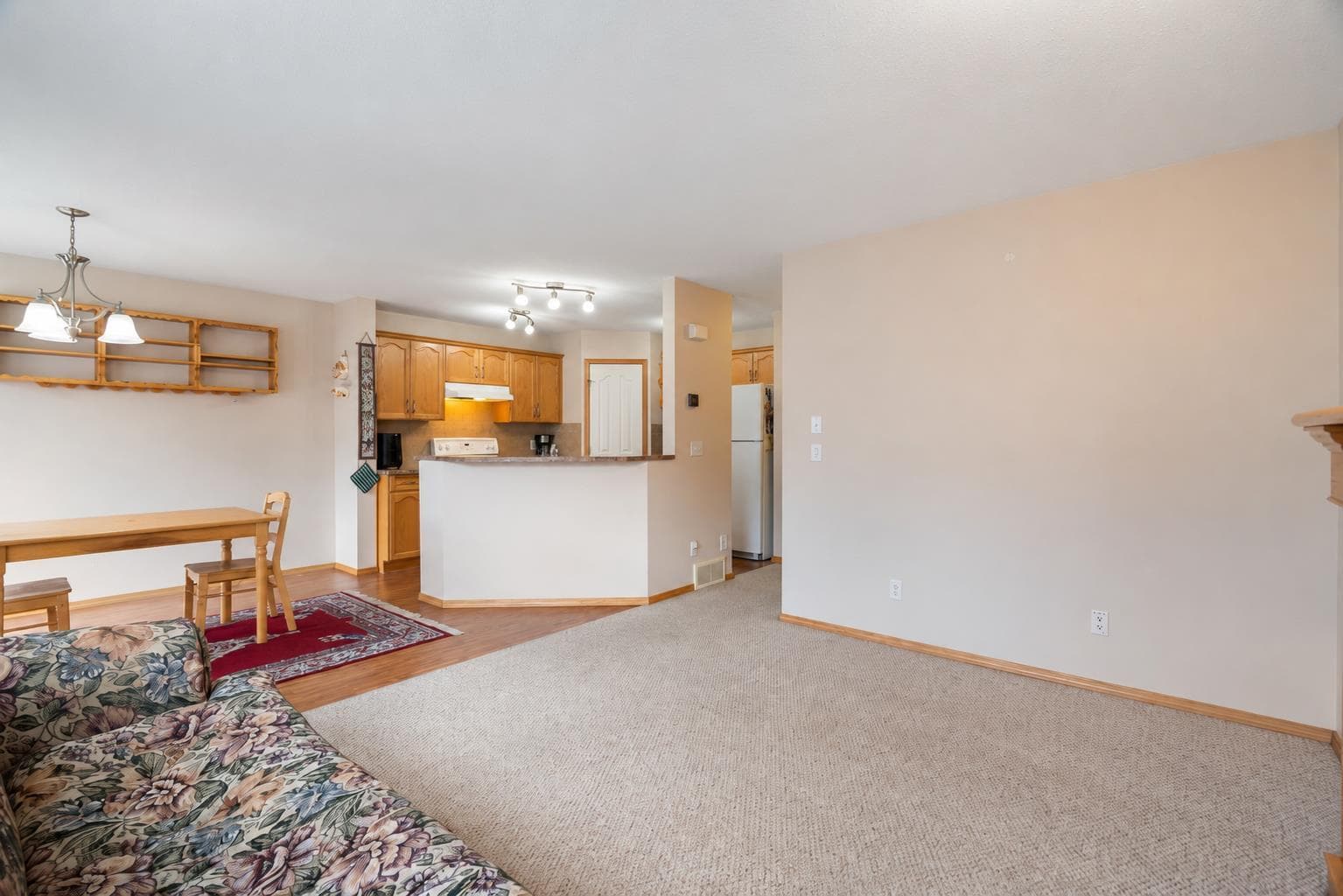 13 Saddlecrest Green NE