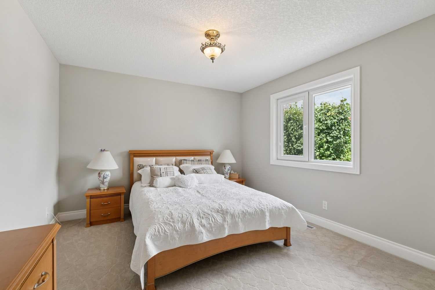 85 Mt Douglas Circle SE