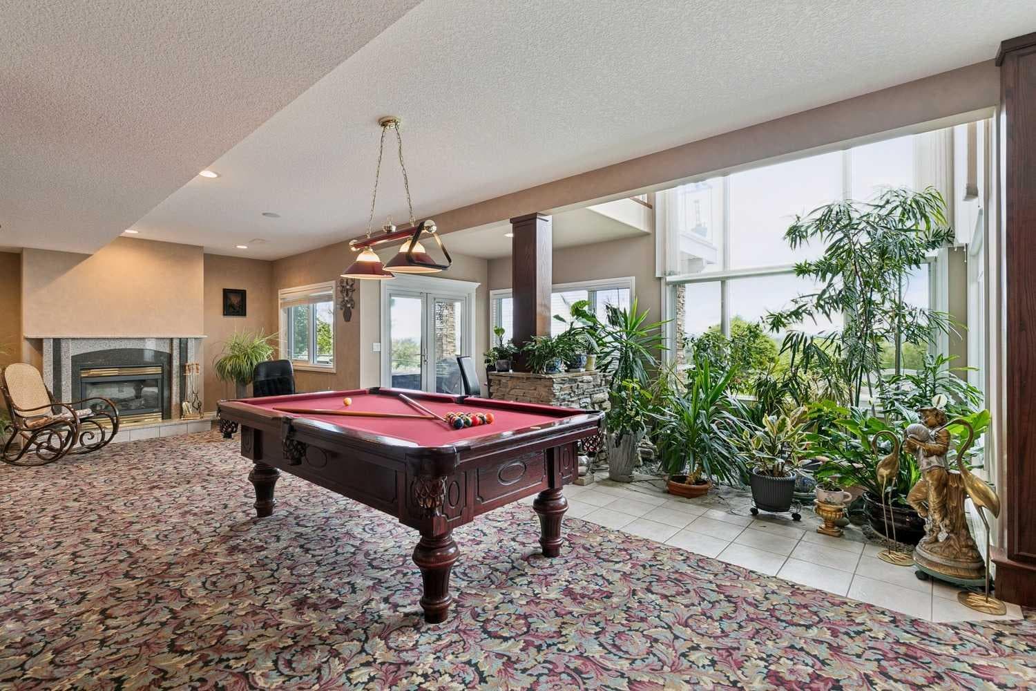 85 Mt Douglas Circle SE