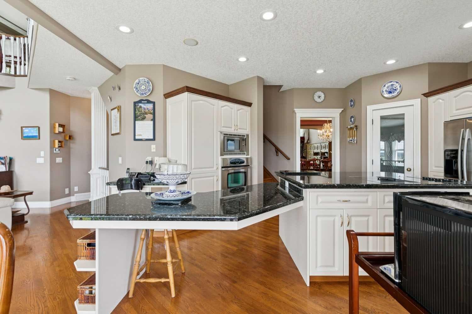 85 Mt Douglas Circle SE